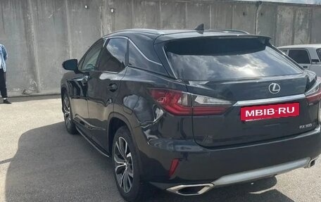 Lexus RX IV рестайлинг, 2018 год, 4 200 000 рублей, 11 фотография