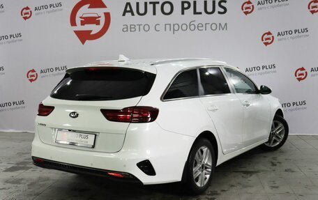 KIA cee'd III, 2021 год, 1 890 000 рублей, 2 фотография
