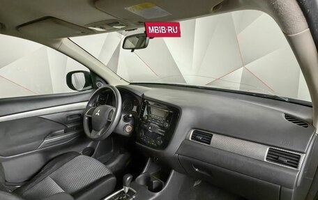 Mitsubishi Outlander III рестайлинг 3, 2012 год, 1 148 000 рублей, 13 фотография
