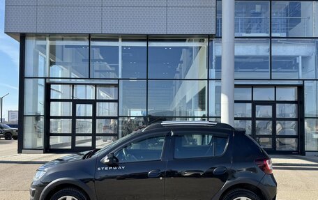 Renault Sandero II рестайлинг, 2016 год, 900 000 рублей, 4 фотография