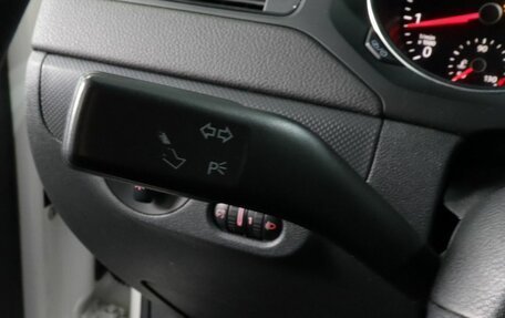 Volkswagen Jetta VI, 2015 год, 1 070 000 рублей, 12 фотография