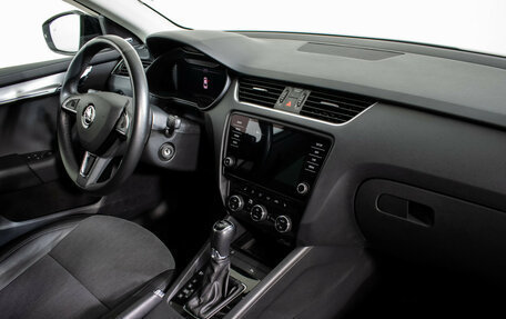 Skoda Octavia, 2019 год, 2 205 000 рублей, 10 фотография