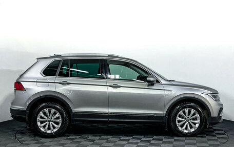 Volkswagen Tiguan II, 2021 год, 2 997 000 рублей, 4 фотография