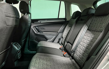 Volkswagen Tiguan II, 2021 год, 2 997 000 рублей, 10 фотография