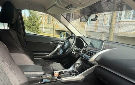 Mitsubishi Eclipse Cross, 2018 год, 1 850 000 рублей, 8 фотография