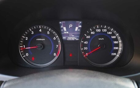 Hyundai Solaris II рестайлинг, 2014 год, 1 280 000 рублей, 15 фотография