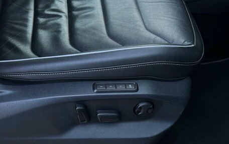 Volkswagen Tiguan II, 2021 год, 3 898 500 рублей, 9 фотография