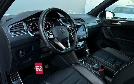 Volkswagen Tiguan II, 2021 год, 3 898 500 рублей, 5 фотография