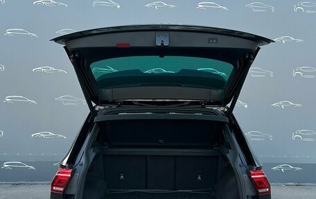 Volkswagen Tiguan II, 2021 год, 3 898 500 рублей, 17 фотография