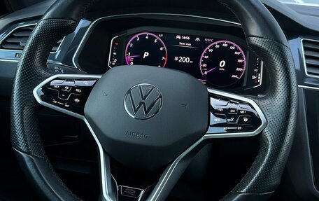 Volkswagen Tiguan II, 2021 год, 3 898 500 рублей, 23 фотография