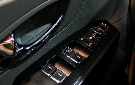 KIA Carnival III, 2017 год, 2 350 000 рублей, 20 фотография