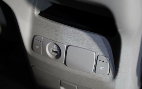 KIA Carnival III, 2018 год, 2 499 000 рублей, 21 фотография