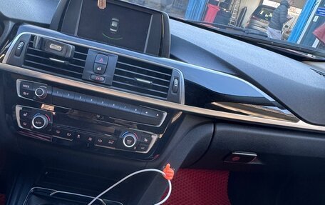 BMW 3 серия, 2018 год, 2 050 000 рублей, 6 фотография