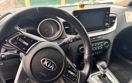 KIA cee'd III, 2021 год, 1 800 000 рублей, 4 фотография