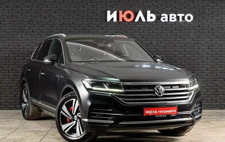 Volkswagen Touareg III, 2020 год, 5 850 000 рублей, 3 фотография