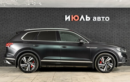 Volkswagen Touareg III, 2020 год, 5 850 000 рублей, 9 фотография