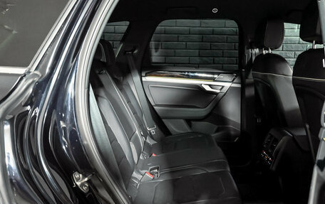 Volkswagen Touareg III, 2020 год, 5 850 000 рублей, 21 фотография