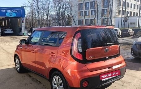 KIA Soul II рестайлинг, 2017 год, 1 600 000 рублей, 2 фотография