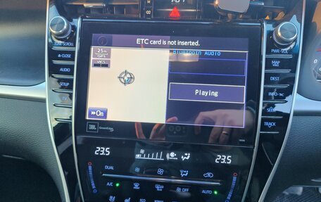 Toyota Harrier, 2017 год, 3 800 000 рублей, 6 фотография