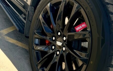 Cadillac Escalade V, 2022 год, 11 000 000 рублей, 3 фотография