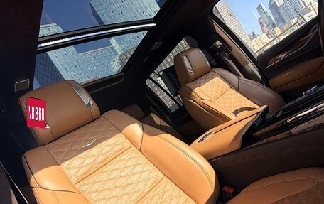 Cadillac Escalade V, 2022 год, 11 000 000 рублей, 6 фотография