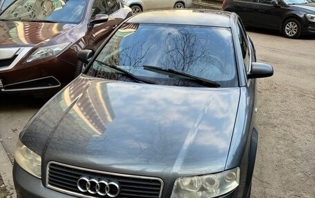 Audi A4, 2002 год, 650 000 рублей, 1 фотография