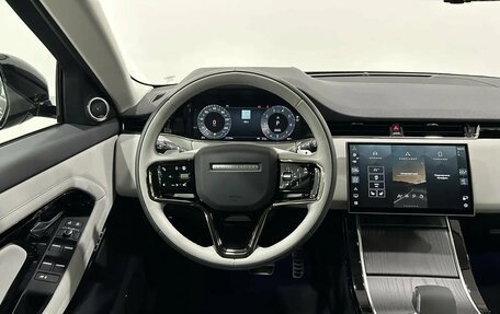 Land Rover Range Rover Evoque II, 2025 год, 6 090 000 рублей, 10 фотография