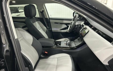 Land Rover Range Rover Evoque II, 2025 год, 6 090 000 рублей, 12 фотография