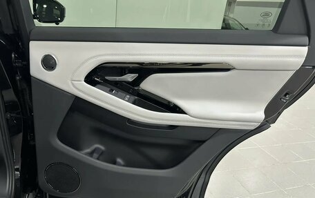 Land Rover Range Rover Evoque II, 2025 год, 6 090 000 рублей, 26 фотография