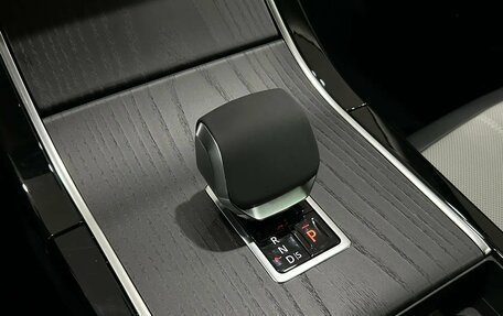 Land Rover Range Rover Evoque II, 2025 год, 6 090 000 рублей, 18 фотография