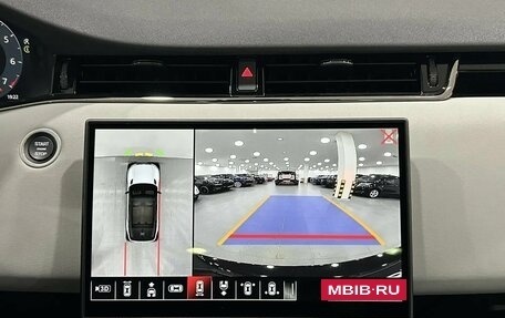 Land Rover Range Rover Evoque II, 2025 год, 6 090 000 рублей, 16 фотография