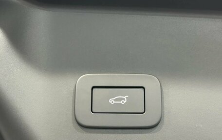 Land Rover Range Rover Evoque II, 2025 год, 6 090 000 рублей, 33 фотография