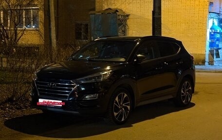 Hyundai Tucson III, 2019 год, 2 300 000 рублей, 2 фотография