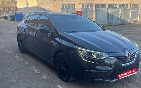 Renault Megane IV, 2019 год, 1 590 000 рублей, 3 фотография