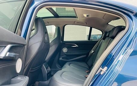 BMW 1 серия, 2022 год, 2 090 000 рублей, 14 фотография