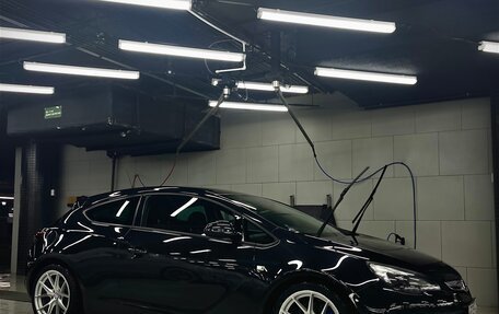 Opel Astra J, 2012 год, 900 000 рублей, 2 фотография