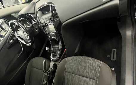 Opel Astra J, 2012 год, 900 000 рублей, 17 фотография