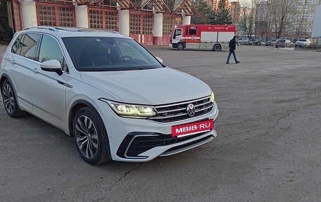 Volkswagen Tiguan II, 2021 год, 3 950 000 рублей, 3 фотография
