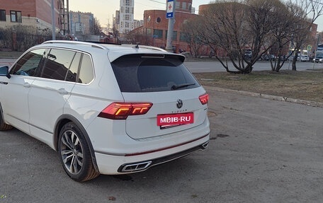 Volkswagen Tiguan II, 2021 год, 3 950 000 рублей, 7 фотография