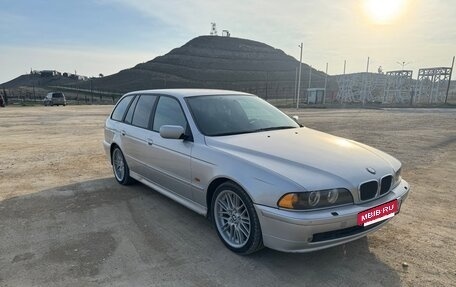 BMW 5 серия, 2002 год, 750 000 рублей, 3 фотография