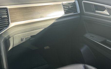 Volkswagen Teramont I, 2018 год, 3 220 000 рублей, 18 фотография