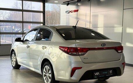 KIA Rio IV, 2020 год, 1 635 000 рублей, 4 фотография