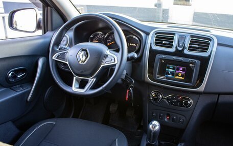 Renault Sandero II рестайлинг, 2020 год, 1 249 000 рублей, 13 фотография