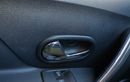 Renault Sandero II рестайлинг, 2020 год, 1 249 000 рублей, 20 фотография