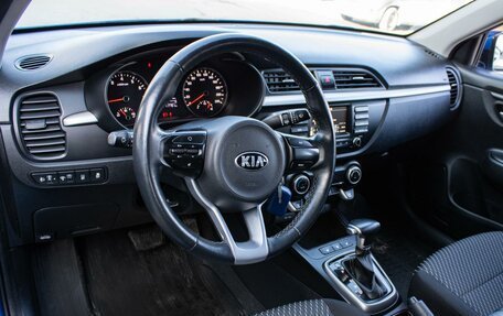 KIA Rio IV, 2020 год, 1 599 000 рублей, 6 фотография