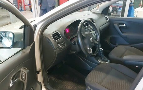 Volkswagen Polo VI (EU Market), 2012 год, 590 000 рублей, 5 фотография