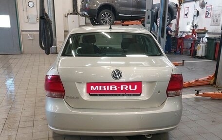 Volkswagen Polo VI (EU Market), 2012 год, 590 000 рублей, 11 фотография