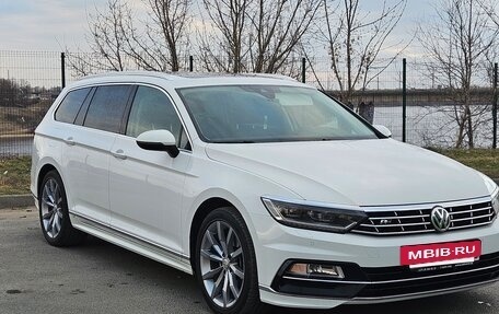 Volkswagen Passat B8 рестайлинг, 2016 год, 1 850 000 рублей, 3 фотография