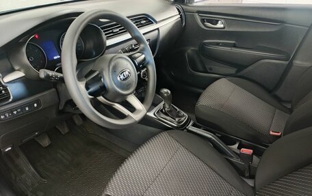 KIA Rio IV, 2017 год, 1 100 000 рублей, 10 фотография