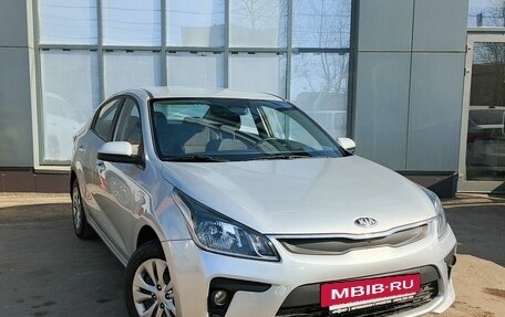 KIA Rio IV, 2017 год, 1 100 000 рублей, 3 фотография